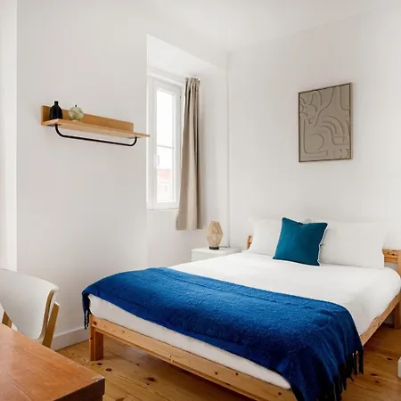 Vibes, 2br Flat Apartment *