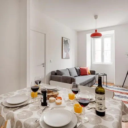 Vibes, 2br Flat Lisbona